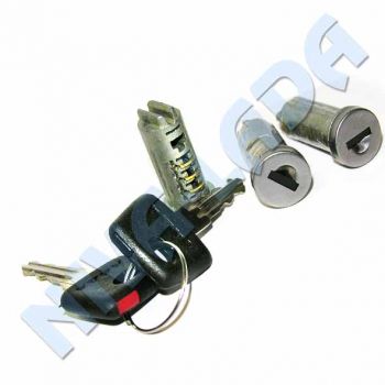 Личинки замков дверей НИВА Шевроле 2123-6100045 комплект