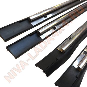 Уплотнитель стекла опускного НИВА 21213-6103282; 21213-6103283 бархотки нижние в сборе. комплект 4 шт.