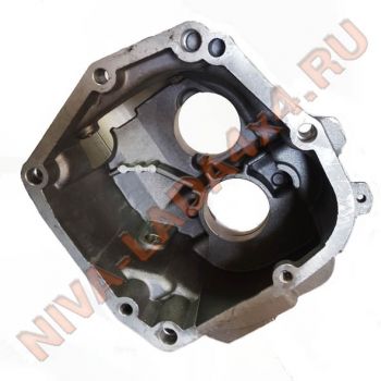Крышка КПП 5-ти ступеньчатая, задняя НИВА 21213; 21214; 2131; 2107-1702010
