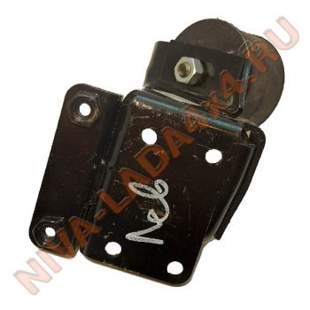 Кронштейн подвески двигателя НИВА 21214-1001011 в сборе левый