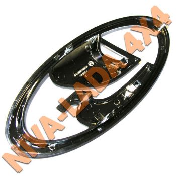 Эмблема решетки радиатора Lada 4x4 Urban НИВА 8450008069 оригинал, ХРОМ, с 2016г.в. знак заводской