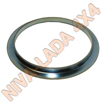 Кожух защитный поворотного кулака НИВА 2121-3001045