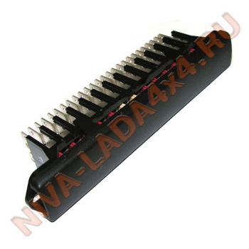 Блок предохранителей НИВА 21214 БПР-13.05 с крышкой