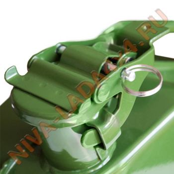 Канистра 10л. топливная металлическая вертикальная AVS VJM-10