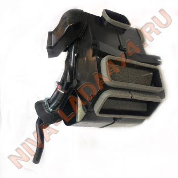 Отопитель в сборе с радиатором НИВА-Шевроле 2123