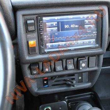 Панель радиоприёмника НИВА 21214 2DIN АПС 0103 консоль магнитолы