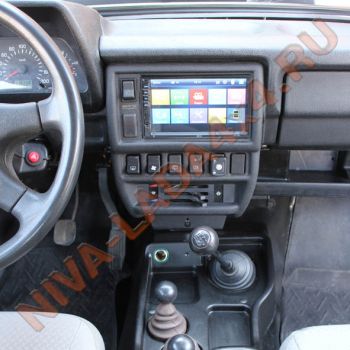 Панель радиоприёмника НИВА 21214 2DIN АПС 0103 консоль магнитолы