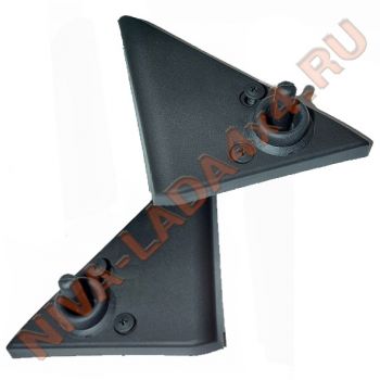 Облицовка передней двери НИВА 21214-8201384; 21214-8201385 (уголок заглушка крепления зеркала механика) ПАРА