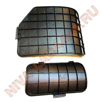 Лючок обивки багажника НИВА комплект - 2шт. 21214-5004382-правый; левый 21214-5004383