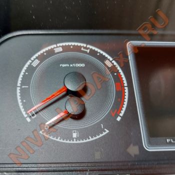 Комбинация приборов НИВА 2123, 21214м Flash FX103V (с компьютером)