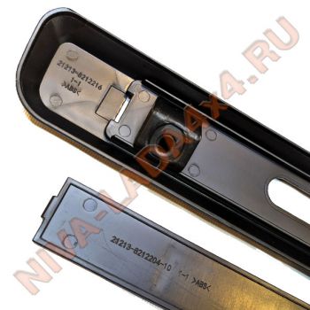 Корпус подсветки номерного знака НИВА 21213-8212216 с планкой в сборе LEGEND 21213-8212204-10