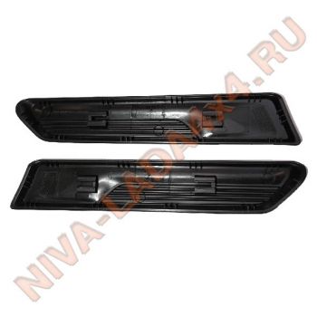 Вставка декоративная переднего крыла NIVA TRAVEL 2123-8212210-00; 2123-8212211-00 ПАРА