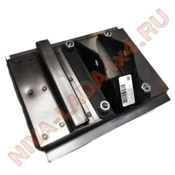 Жесть, соединитель порогов площадка крепления продольной тяги с кронштейном НИВА Шевроле 2123-5101381; 2101-2919088 ремонтная вставка