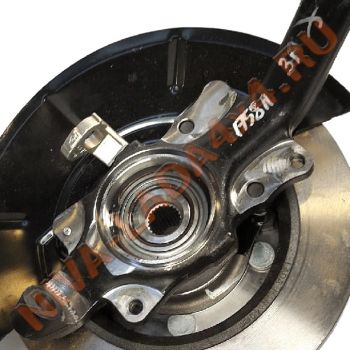 Кулак поворотный НИВА 21214-3001015-10 левая сторона в сборе с диском. На машины с 2016 г.в.