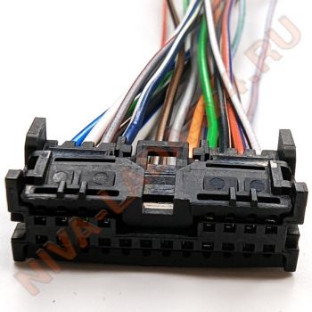 Разъём - фишка плафона салона НИВА Легенд с ГЛОНАСС