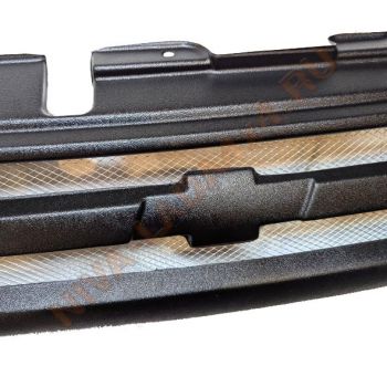 Решетка радиатора для автомобиля НИВА Шевроле 2123-8401014 не оригинал