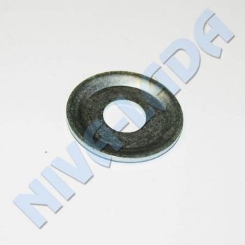 Шайба оси нижнего рычага внешняя НИВА 2121-2904045