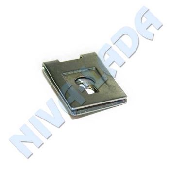 Скоба под саморез d*6мм, 18х24мм, большая