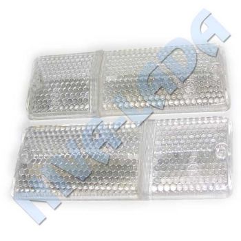 Стекло подфарника НИВА 2121; 21213; 21214; 2131 (ПАРА) (белое) до 2010 г.в.