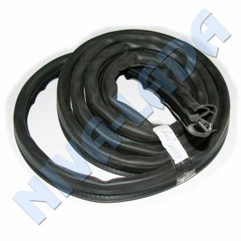 Уплотнитель двери задней НИВА-Шевроле 2123-6207014; 2123-6207015 БРТ