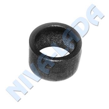 Втулка дистанционная вторичного вала КПП НИВА 2121-1701194