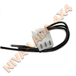 Разъём - фишка прикуривателя Нива-Шевроле