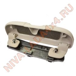 Очечник Renault 8200826850 и закладная установочная пластина 8200825648