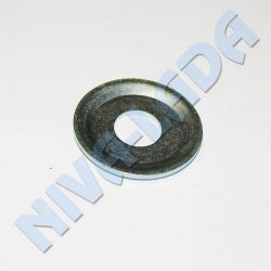 Шайба оси нижнего рычага внешняя НИВА 2121-2904045